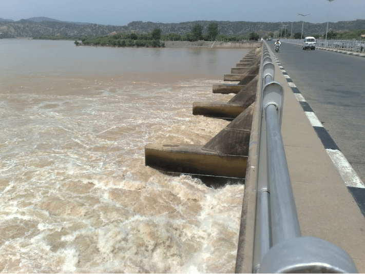 Rasul Barrage in Jhelum